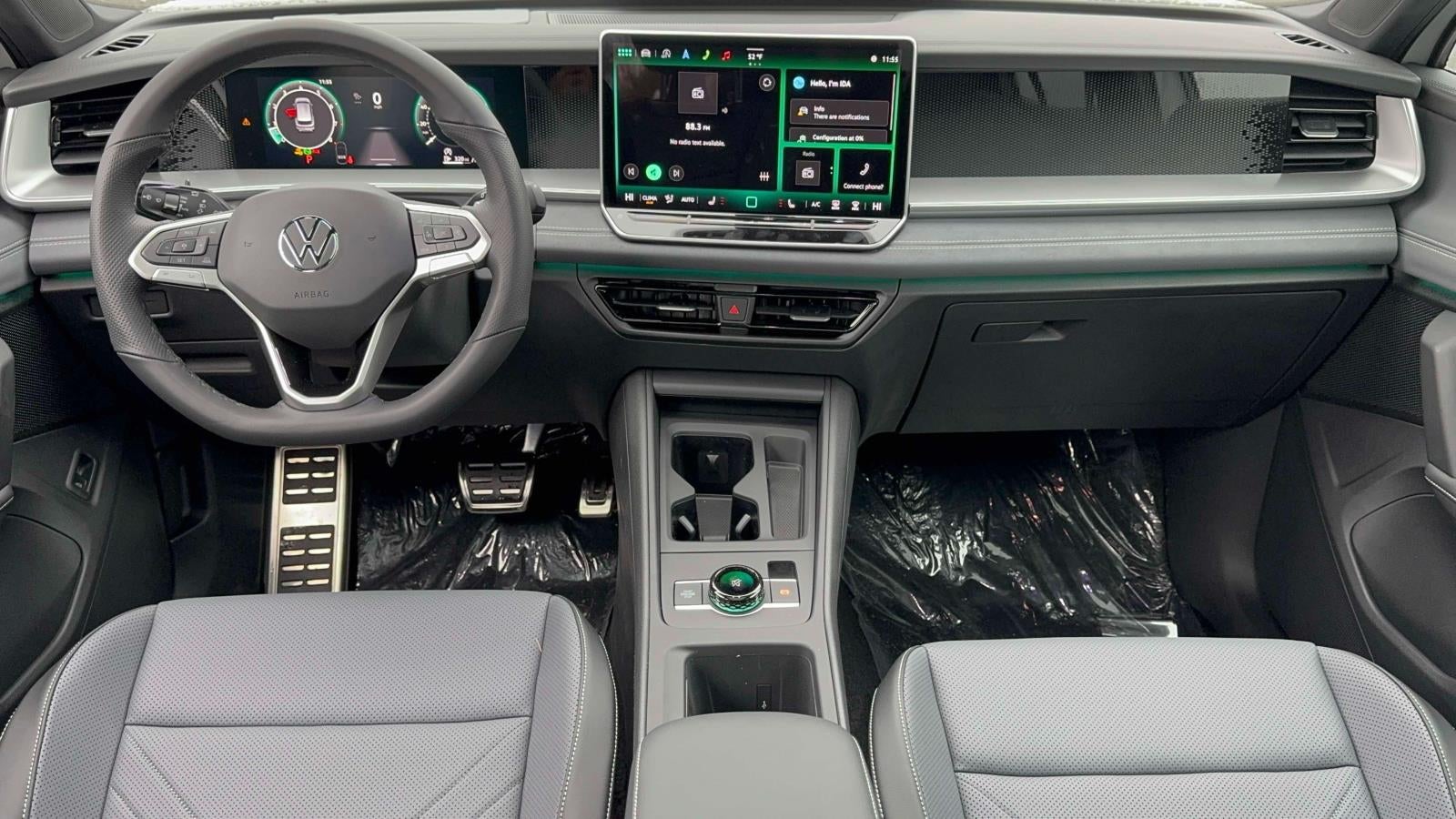 2025 Volkswagen Tiguan 2.0T SE R-Line Black