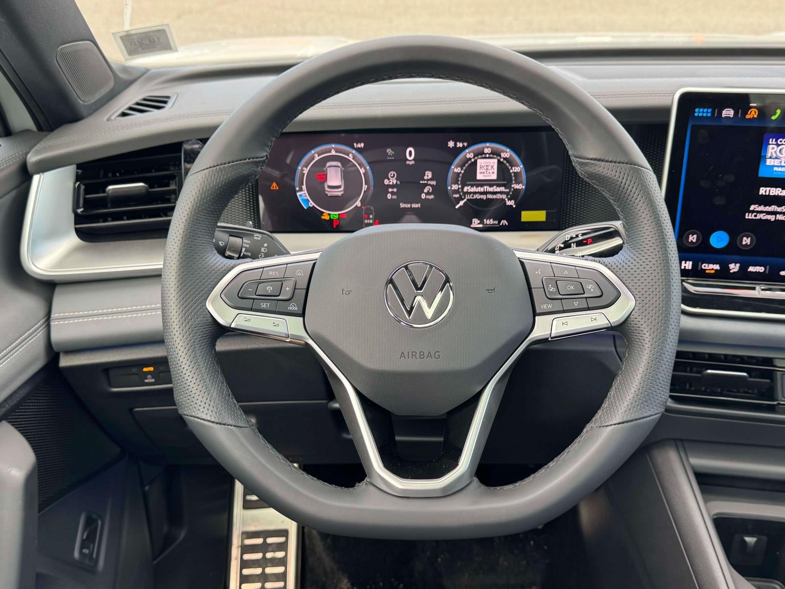 2026 Volkswagen Tiguan 2.0T SE R-Line Black