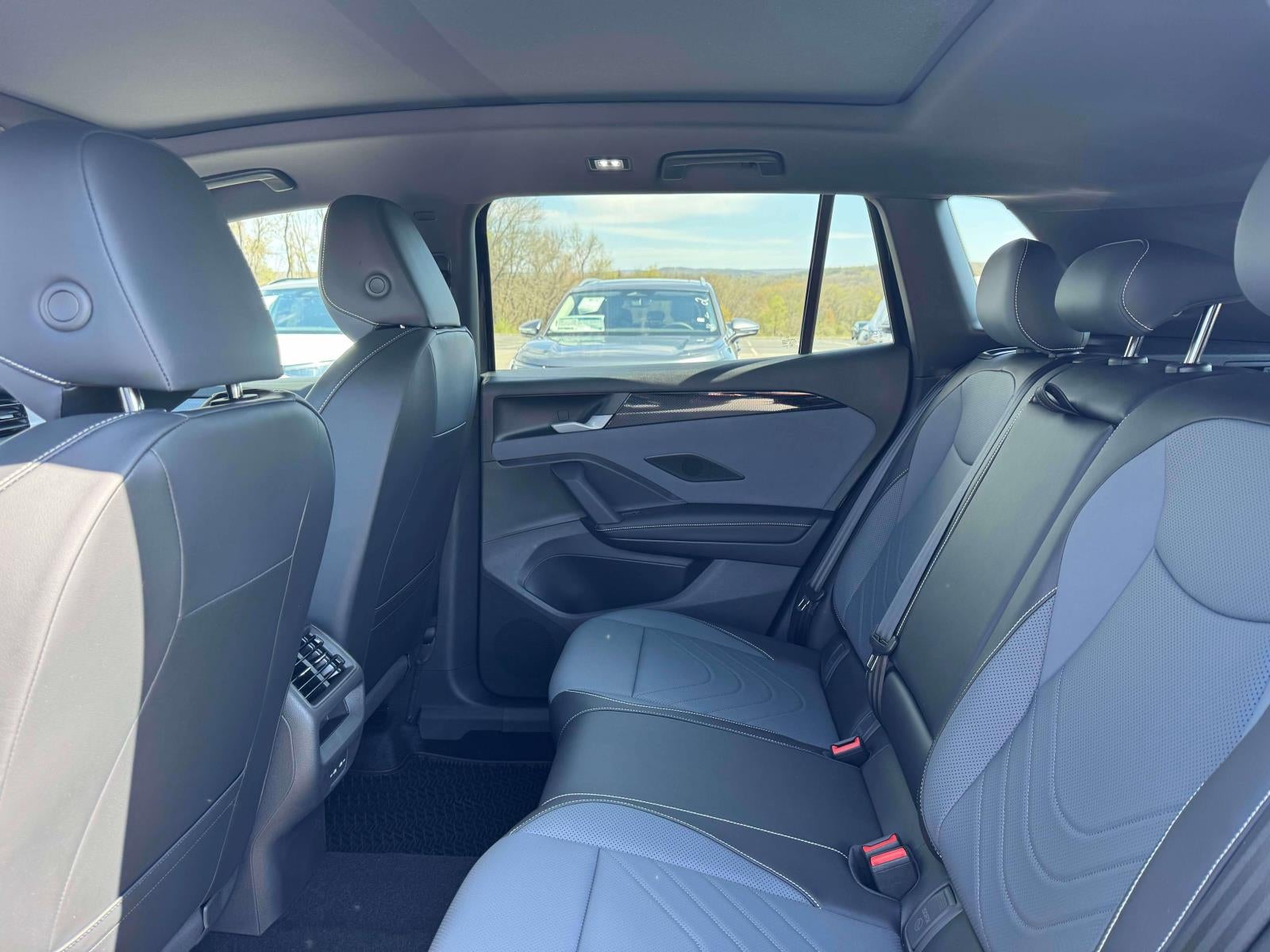 2026 Volkswagen Tiguan SE R-Line Black 4MOTION