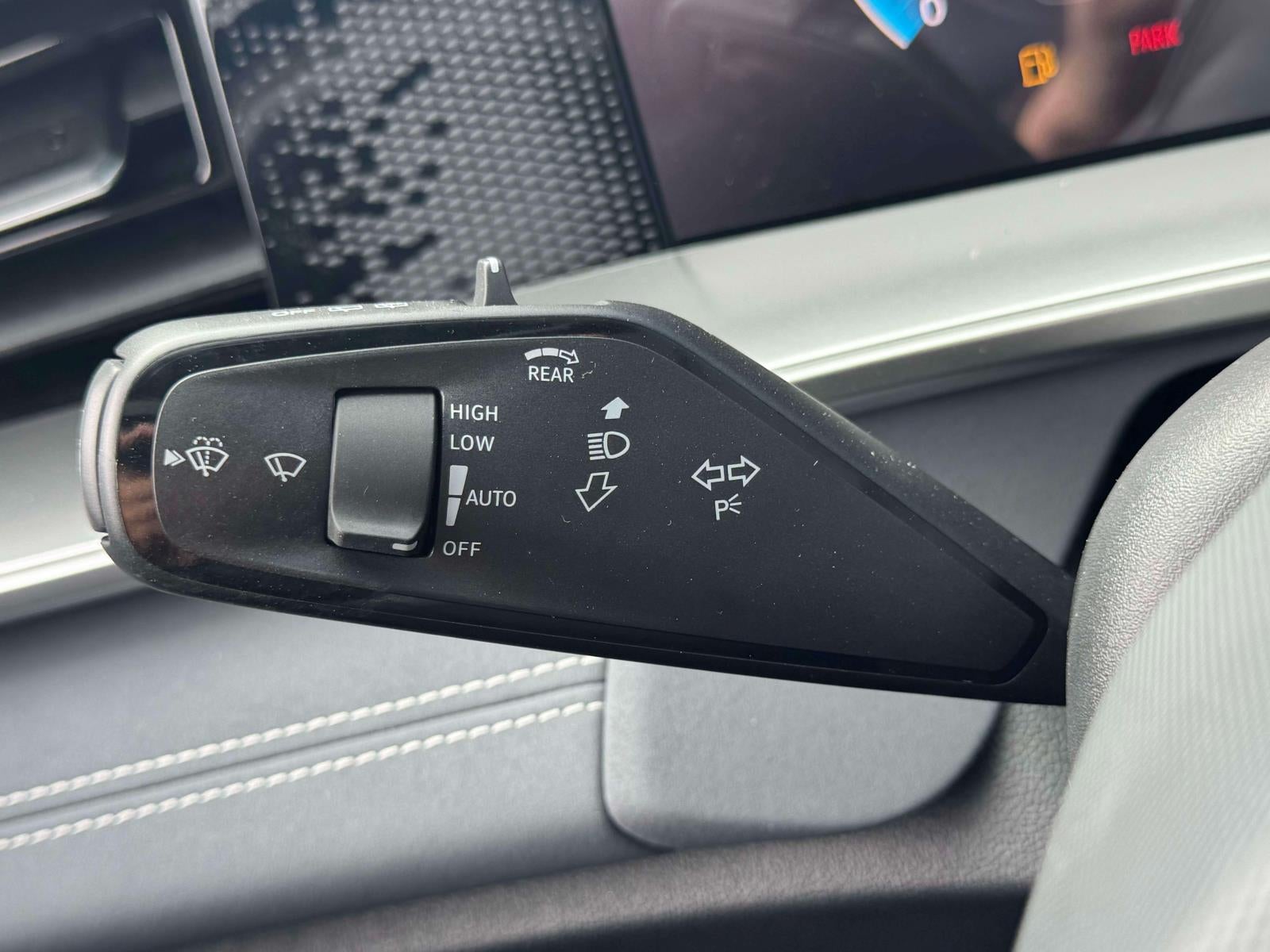 2026 Volkswagen Tiguan SE R-Line Black 4MOTION