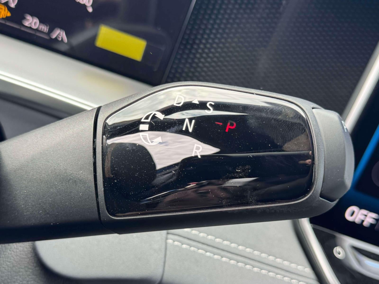 2026 Volkswagen Tiguan SE R-Line Black 4MOTION