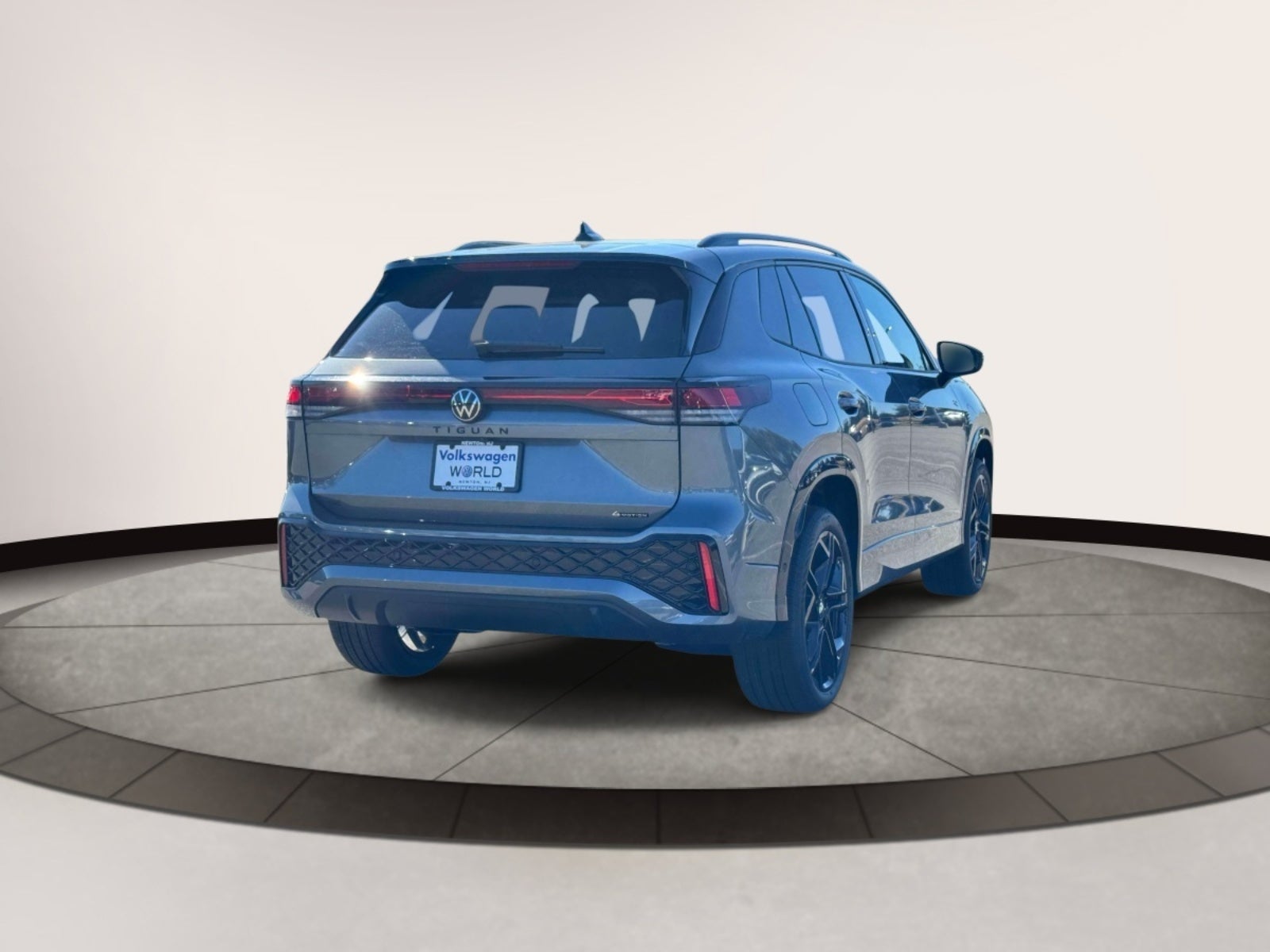 2026 Volkswagen Tiguan SE R-Line Black