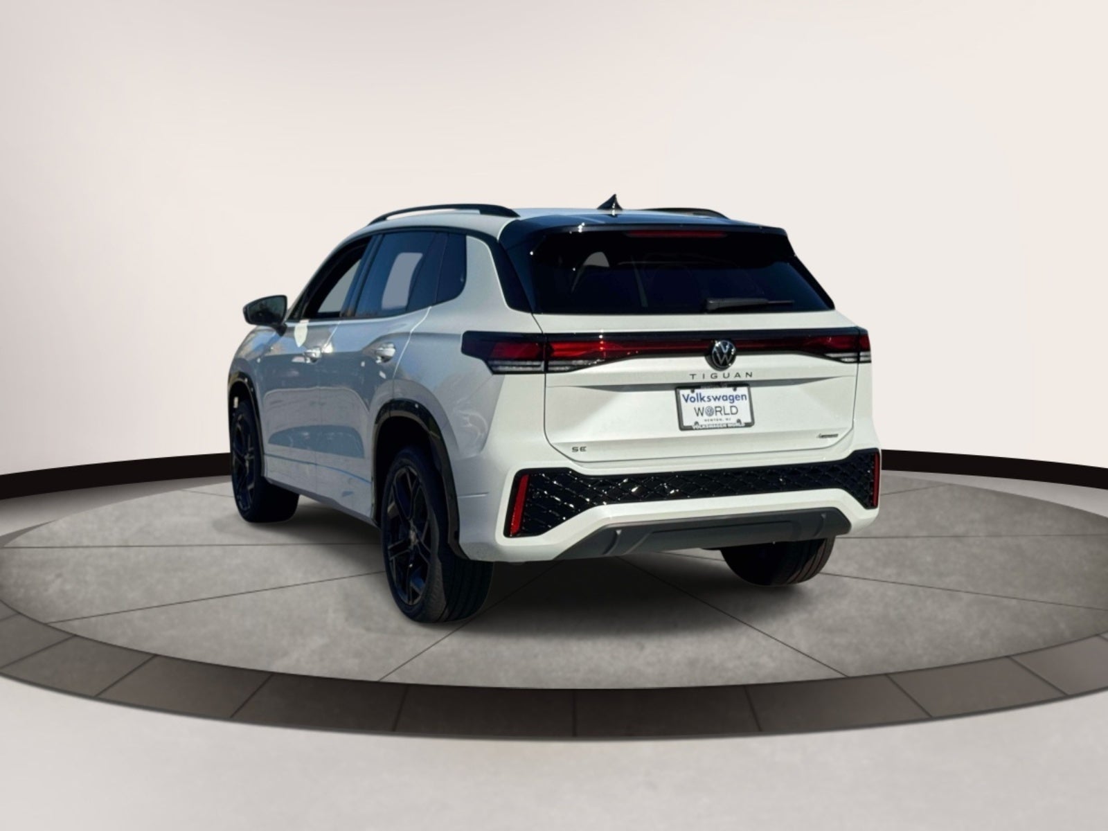 2026 Volkswagen Tiguan 2.0T SE R-Line Black