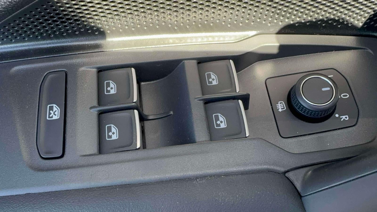 2026 Volkswagen Tiguan SE AWD