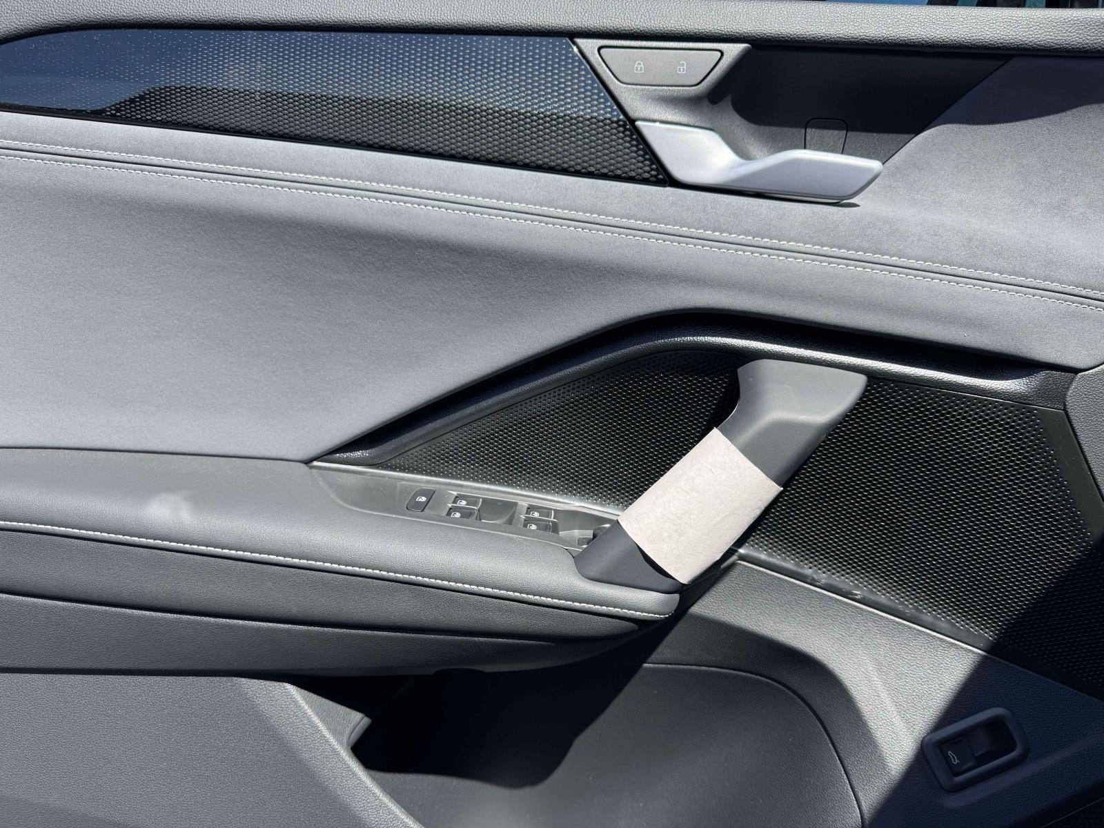 2026 Volkswagen Tiguan SE AWD