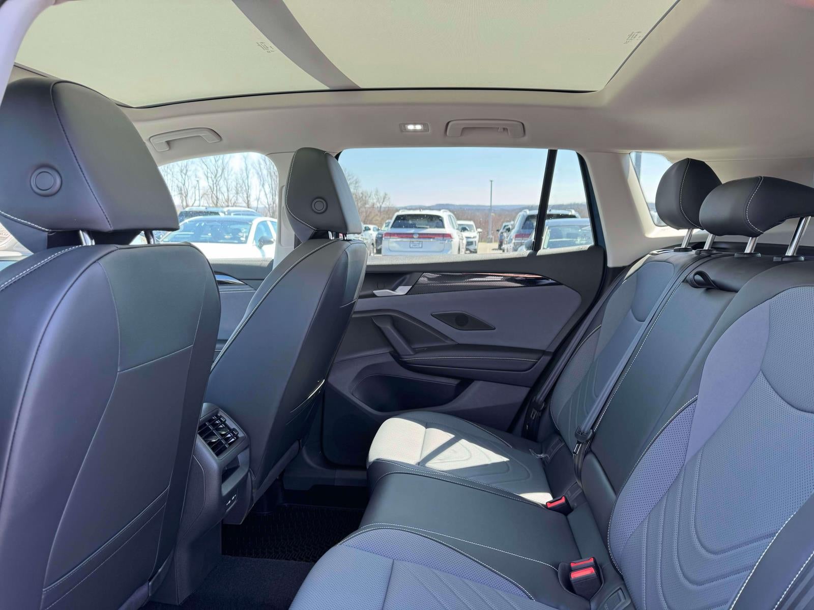 2026 Volkswagen Tiguan SE AWD