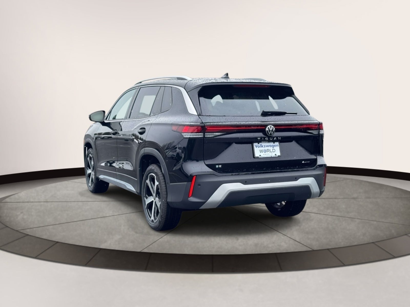 2026 Volkswagen Tiguan 2.0T SE