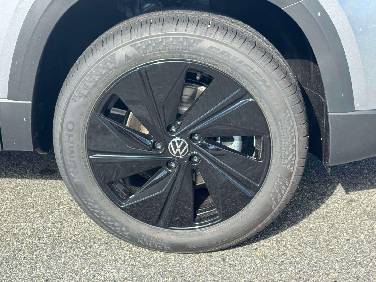 2027 Volkswagen Taos Sport 4MOTION