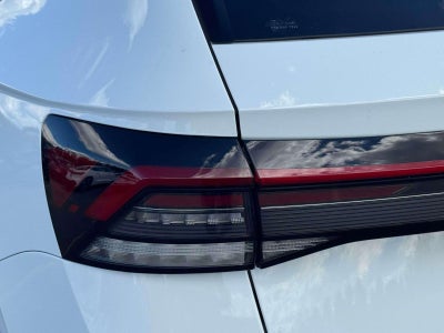 2027 Volkswagen Taos Sport 4MOTION
