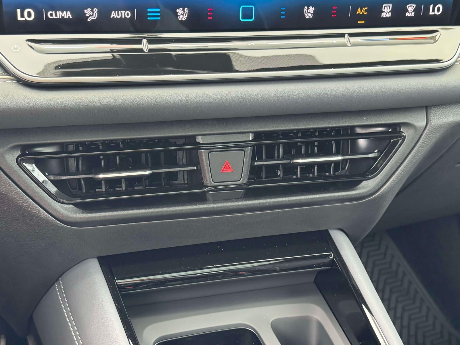 2026 Volkswagen Tiguan 2.0T SEL R-Line Turbo