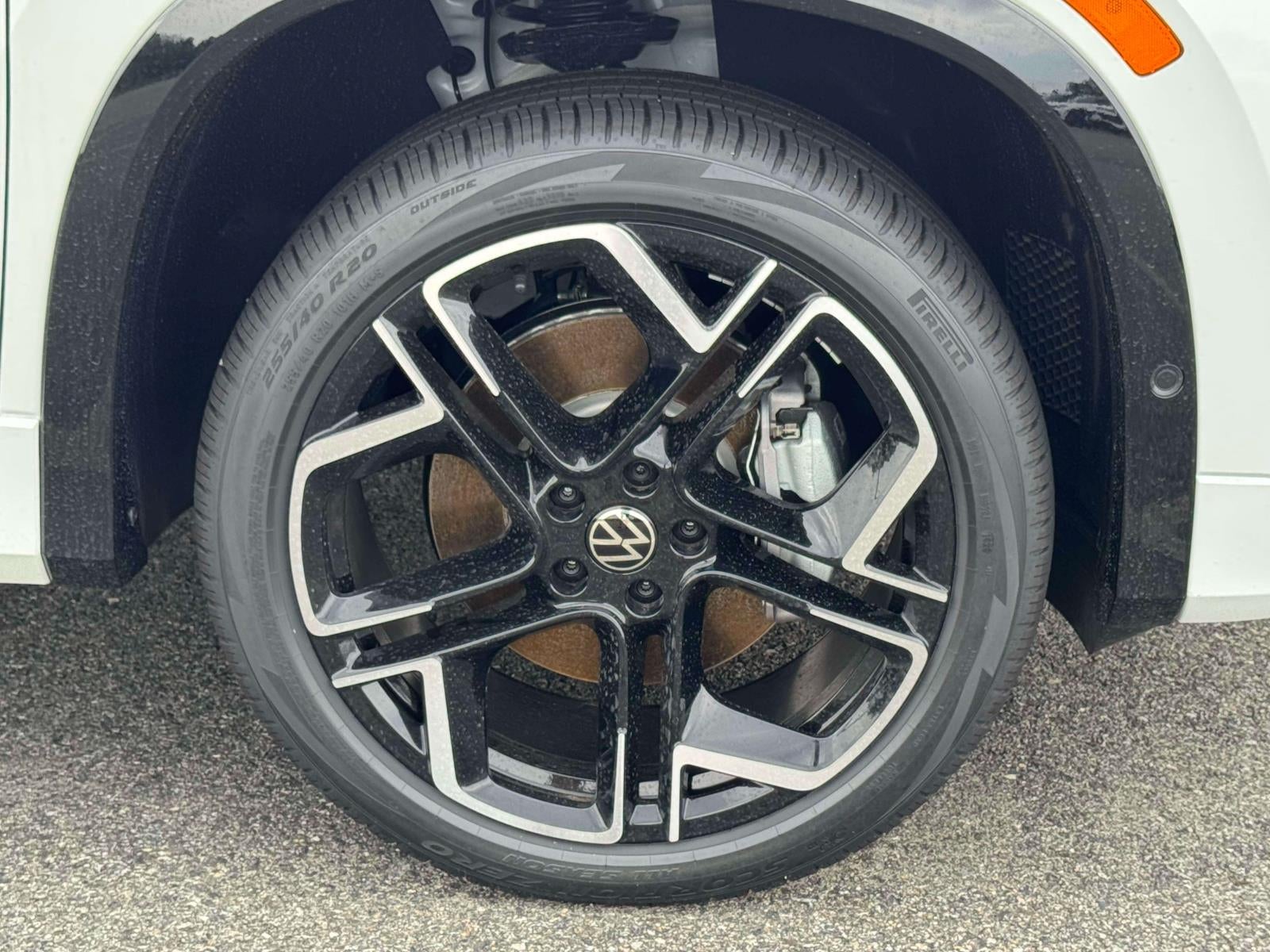2026 Volkswagen Tiguan 2.0T SEL R-Line Turbo