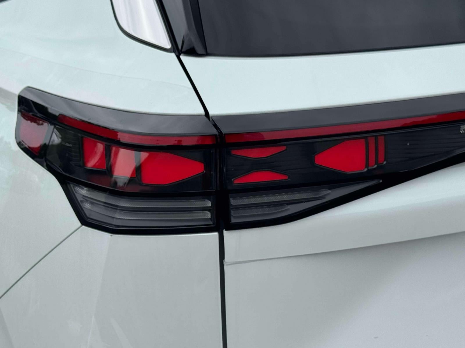 2026 Volkswagen Tiguan 2.0T SEL R-Line Turbo
