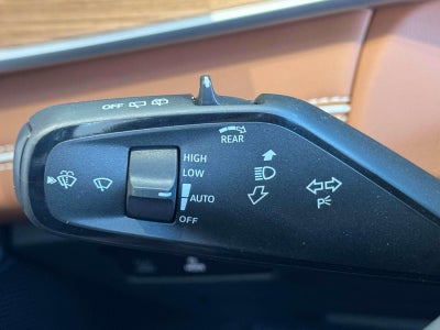 2026 Volkswagen Tiguan 2.0T SEL R-Line