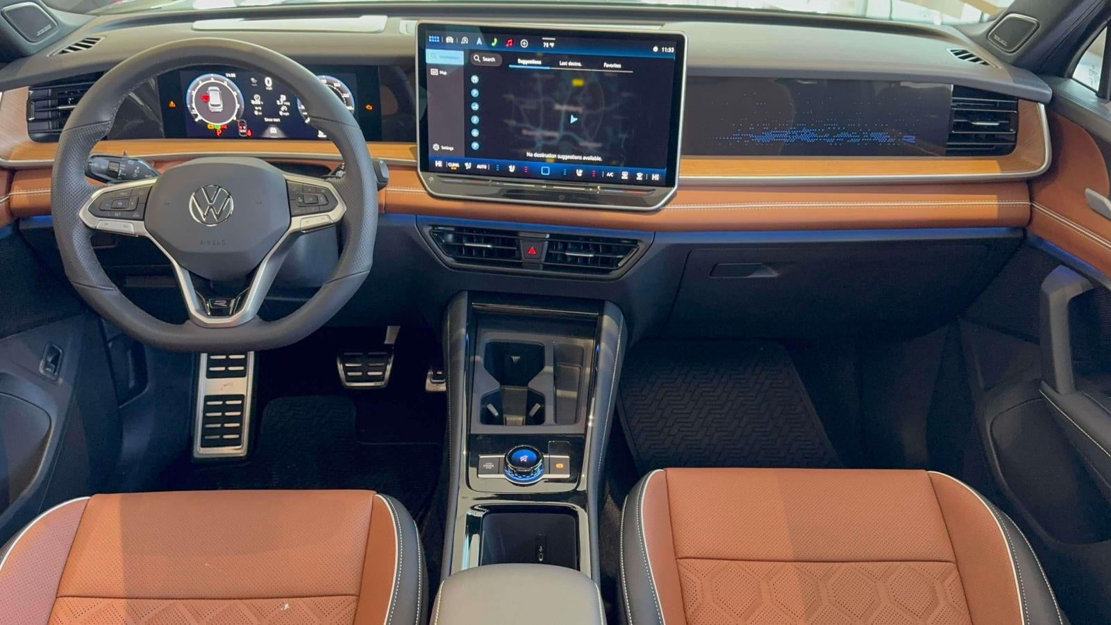 2026 Volkswagen Tiguan 2.0T SEL R-Line