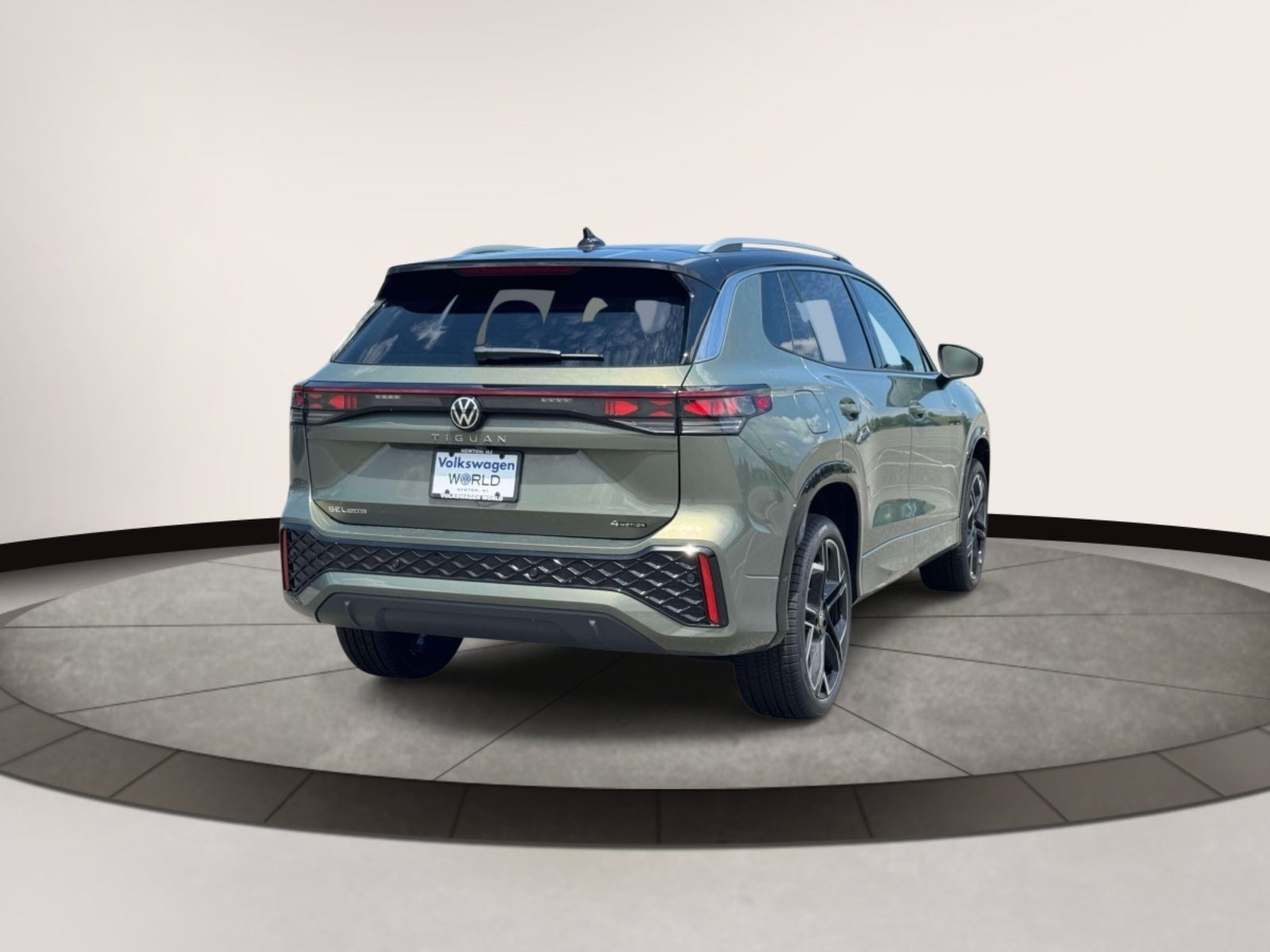 2026 Volkswagen Tiguan 2.0T SEL R-Line Turbo