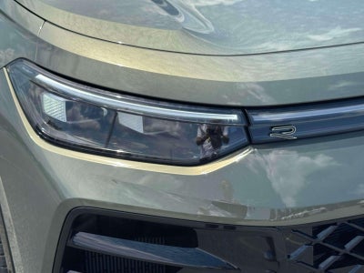 2026 Volkswagen Tiguan 2.0T SEL R-Line Turbo