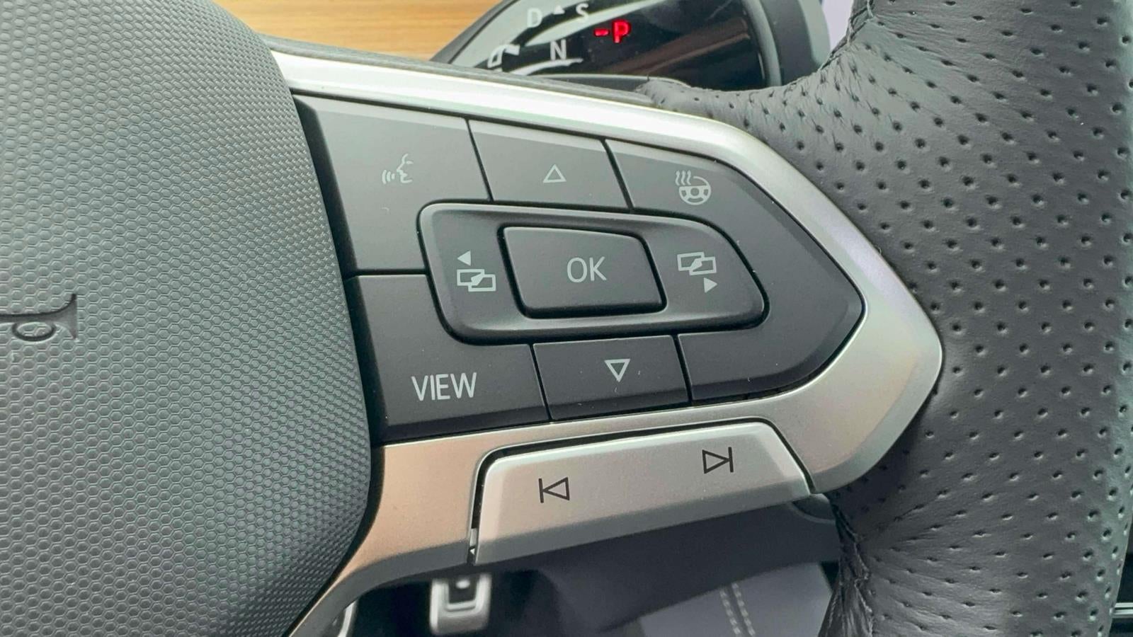 2026 Volkswagen Tiguan 2.0T SEL R-Line Turbo