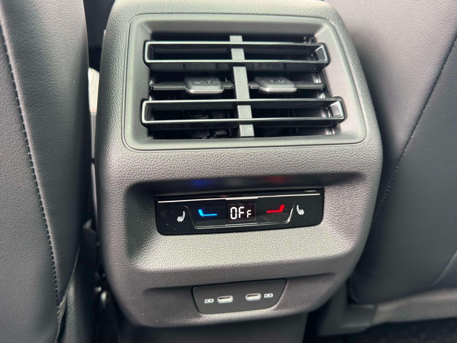 2026 Volkswagen Tiguan 2.0T SEL R-Line Turbo