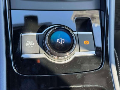 2027 Volkswagen Tiguan 2.0T SEL