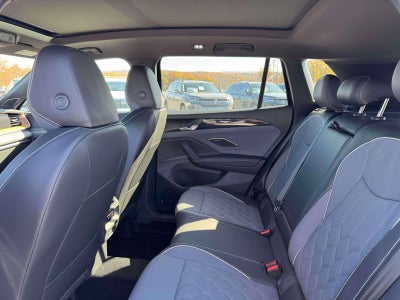 2027 Volkswagen Tiguan 2.0T SEL