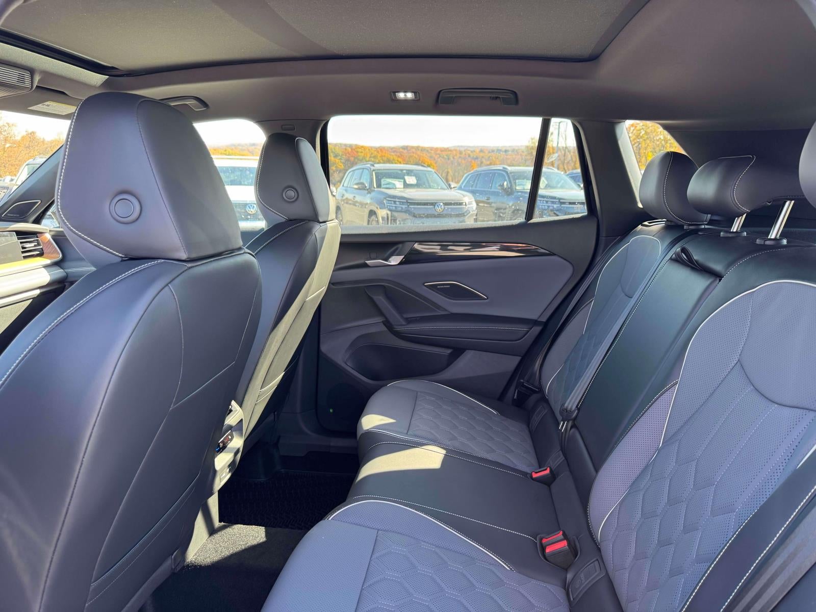 2027 Volkswagen Tiguan 2.0T SEL