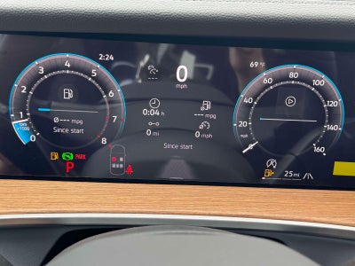 2026 Volkswagen Tiguan 2.0T SEL R-Line Turbo
