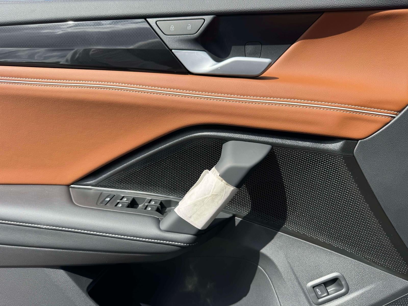 2026 Volkswagen Tiguan 2.0T SEL R-Line Turbo