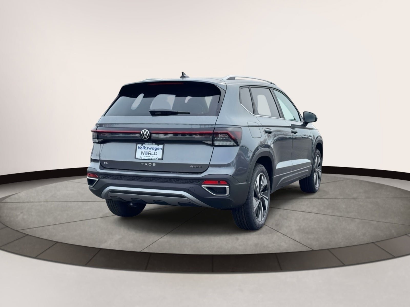 2025 Volkswagen Taos 1.5T SE