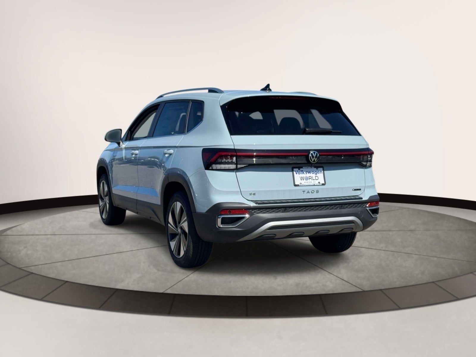 2026 Volkswagen Taos 1.5T SE