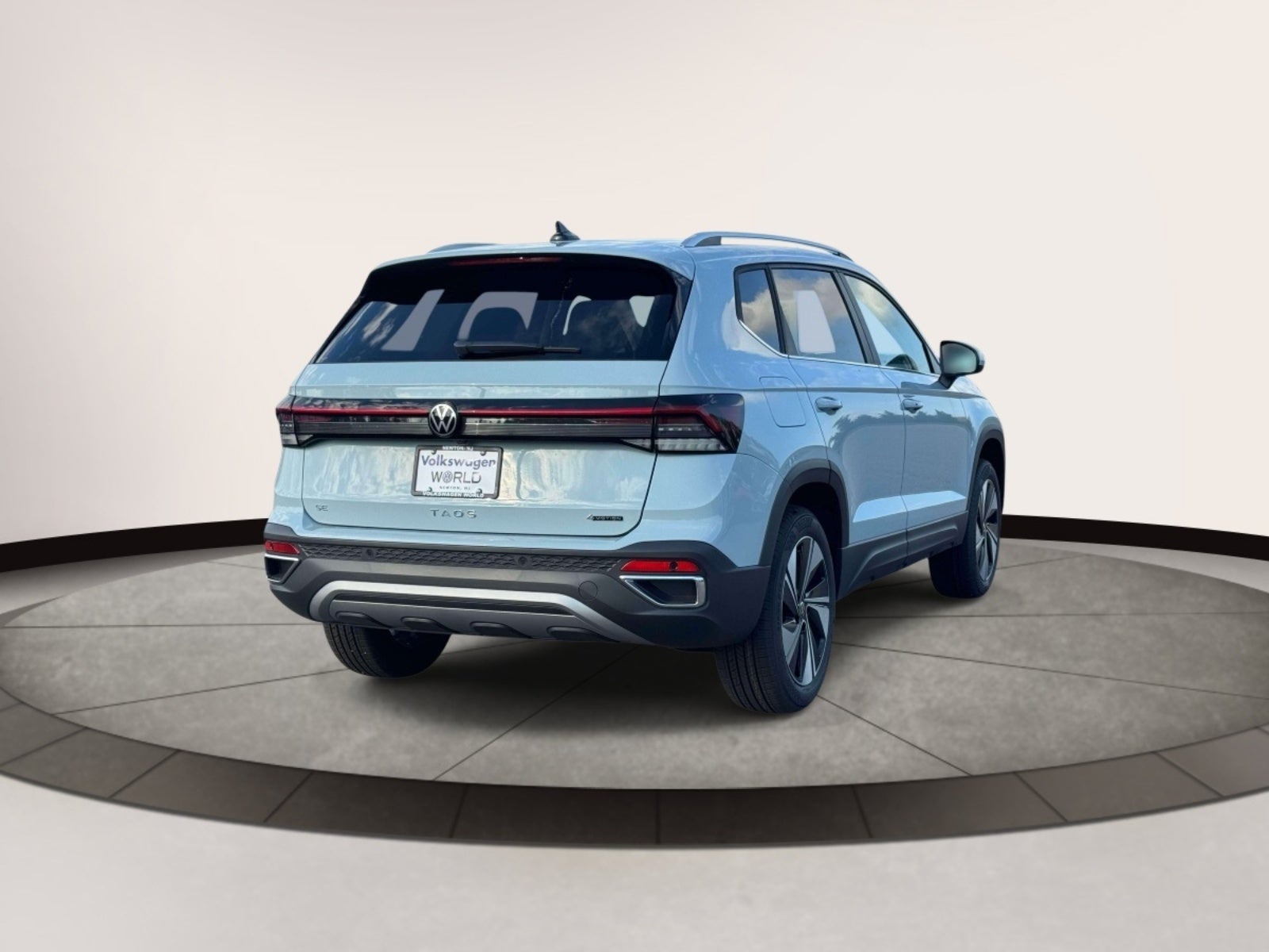 2027 Volkswagen Taos 1.5T SE