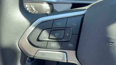 2027 Volkswagen Taos 1.5T SE
