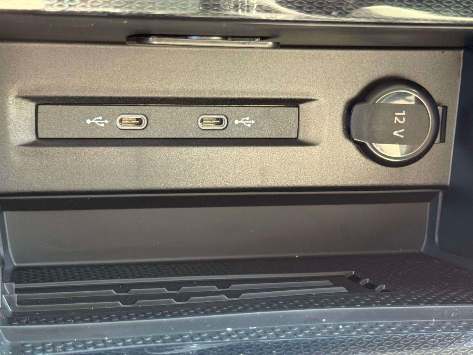 2027 Volkswagen Taos 1.5T SE