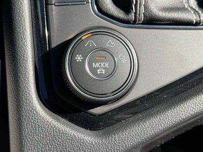 2027 Volkswagen Taos 1.5T SE
