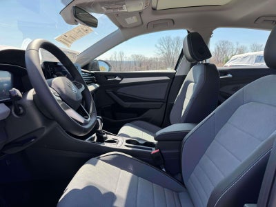 2026 Volkswagen Jetta SE Auto