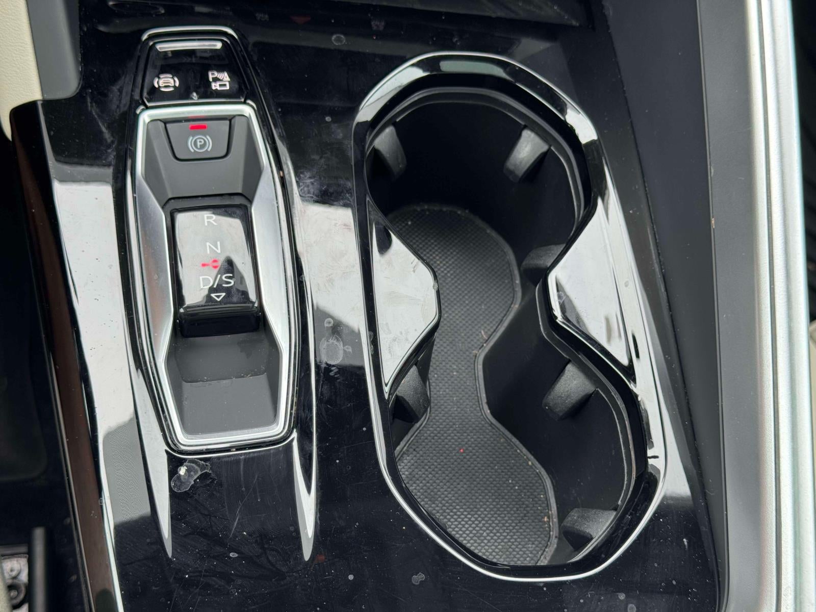2025 Audi Q5 Premium