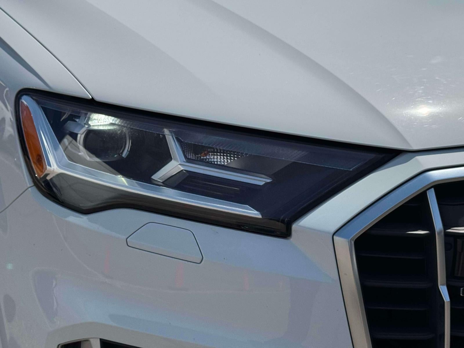 2023 Audi Q7 45 Premium