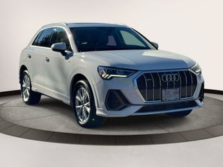 2025 Audi Q3 Premium