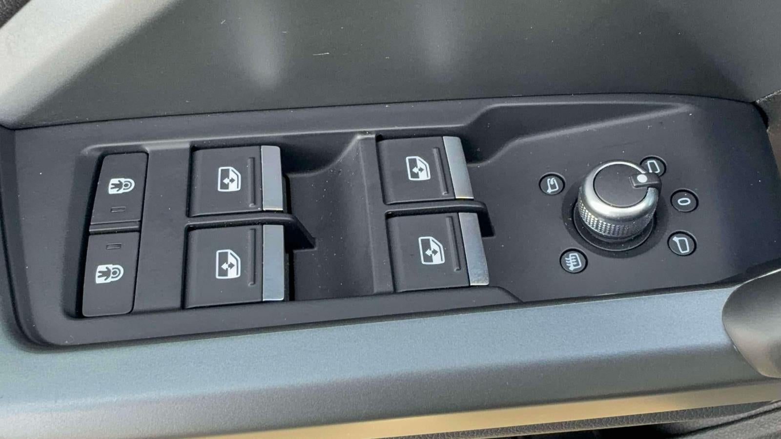 2025 Audi Q3 Premium