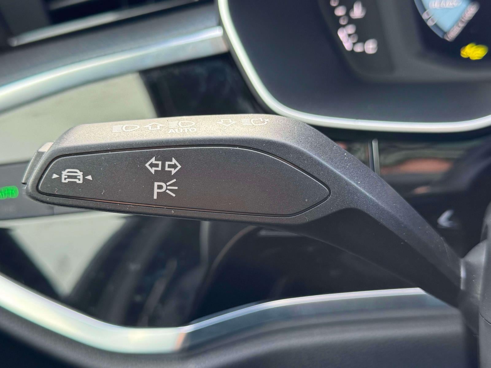 2025 Audi Q3 Premium