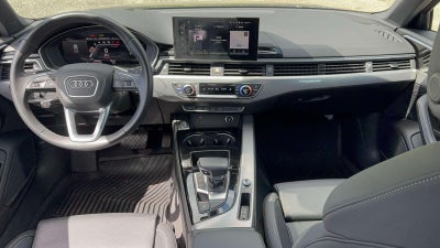 2023 Audi A4 Sedan 45 S line Prestige