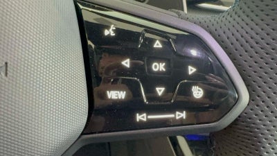 2025 Volkswagen Golf R 2.0T