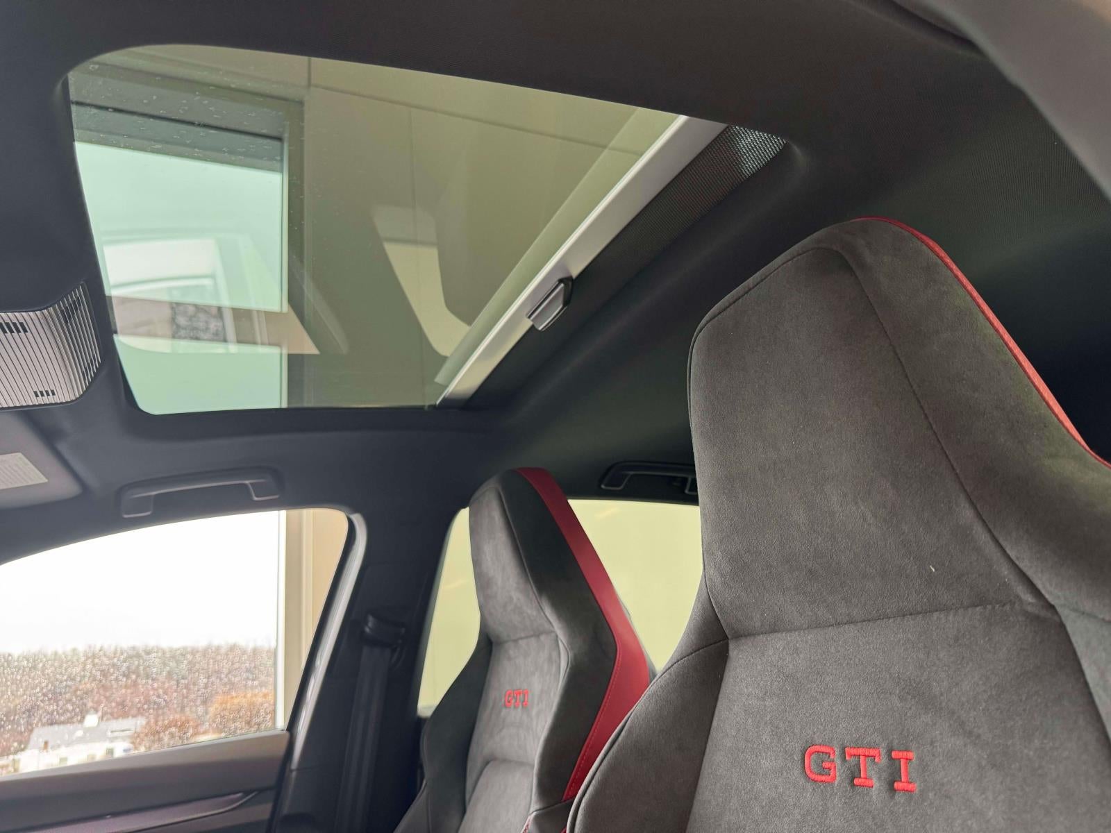2026 Volkswagen Golf GTI 2.0T SE