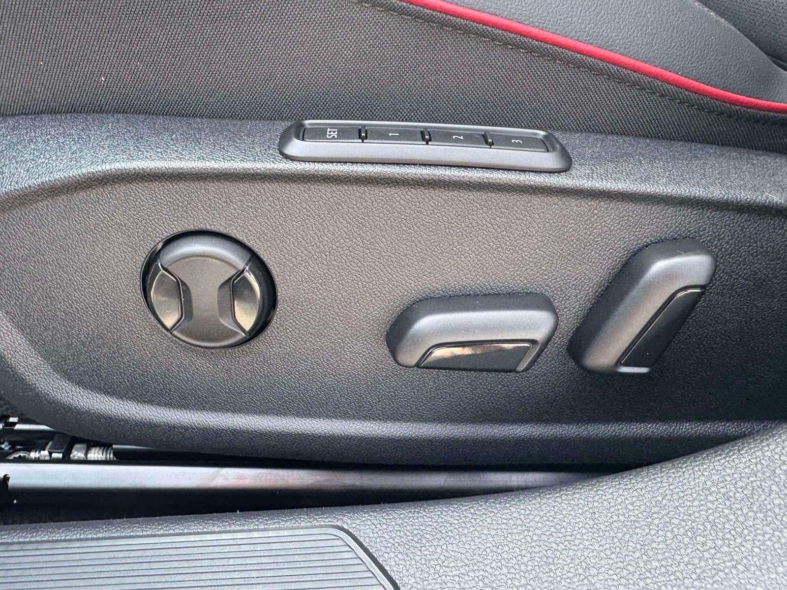 2026 Volkswagen Golf GTI 2.0T Autobahn