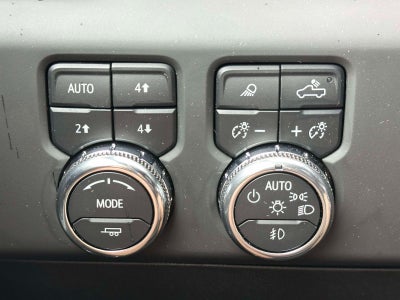 2025 GMC Sierra 1500 4WD Crew Cab 147 AT4