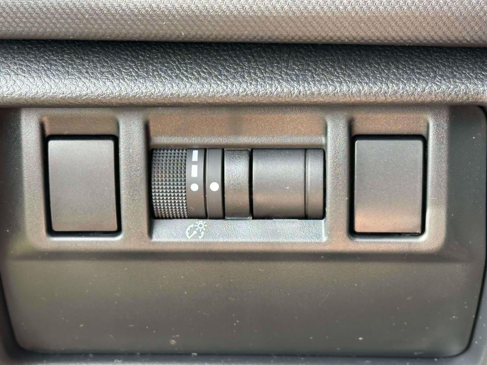 2025 Subaru Forester Premium AWD