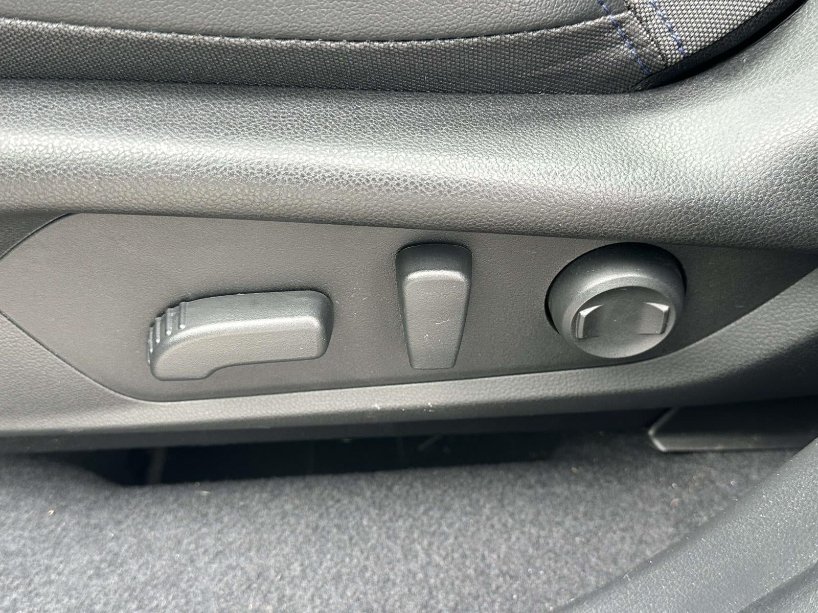 2025 Subaru Forester Premium AWD