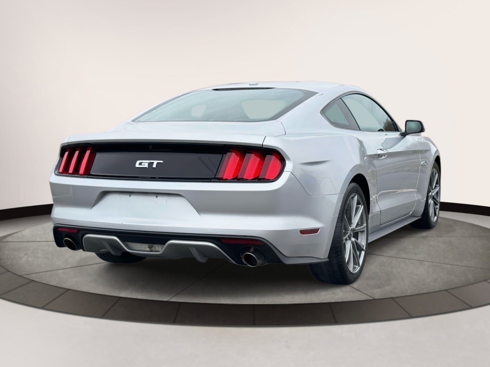 2015 Ford Mustang 2dr Fastback GT
