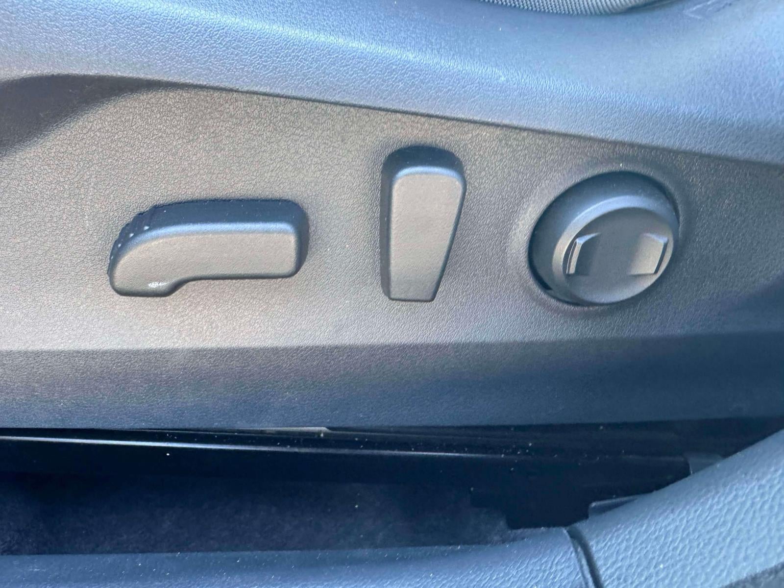 2025 Subaru Legacy Premium AWD