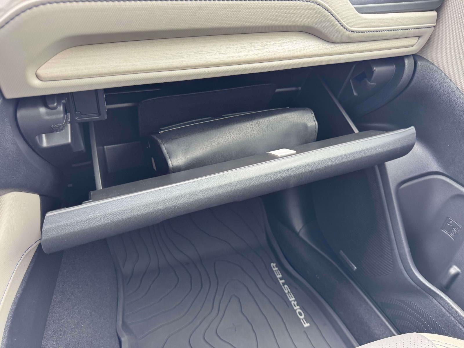 2025 Subaru Forester Limited Hybrid AWD