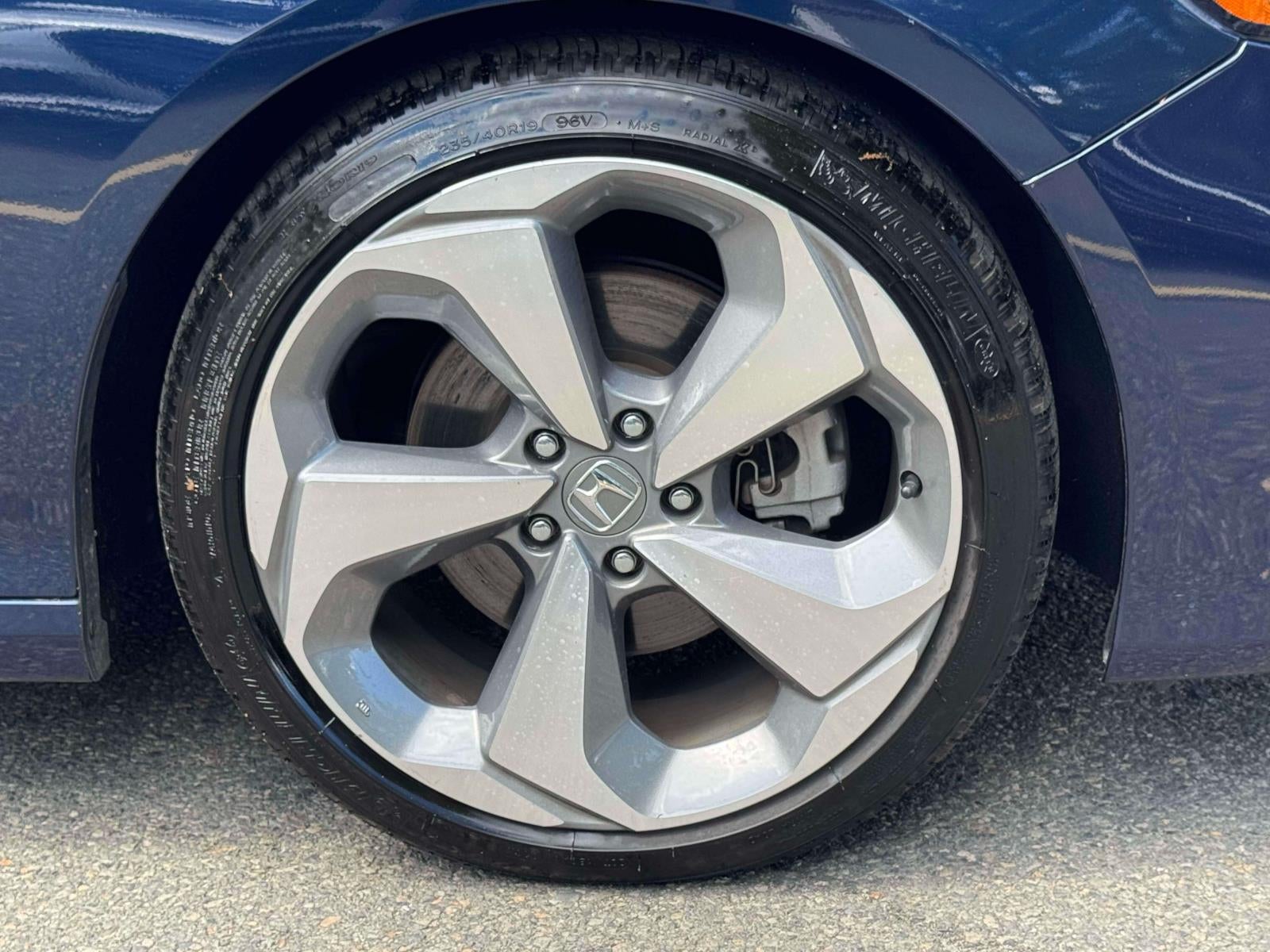 2020 Honda Accord Sedan Touring 2.0T Auto